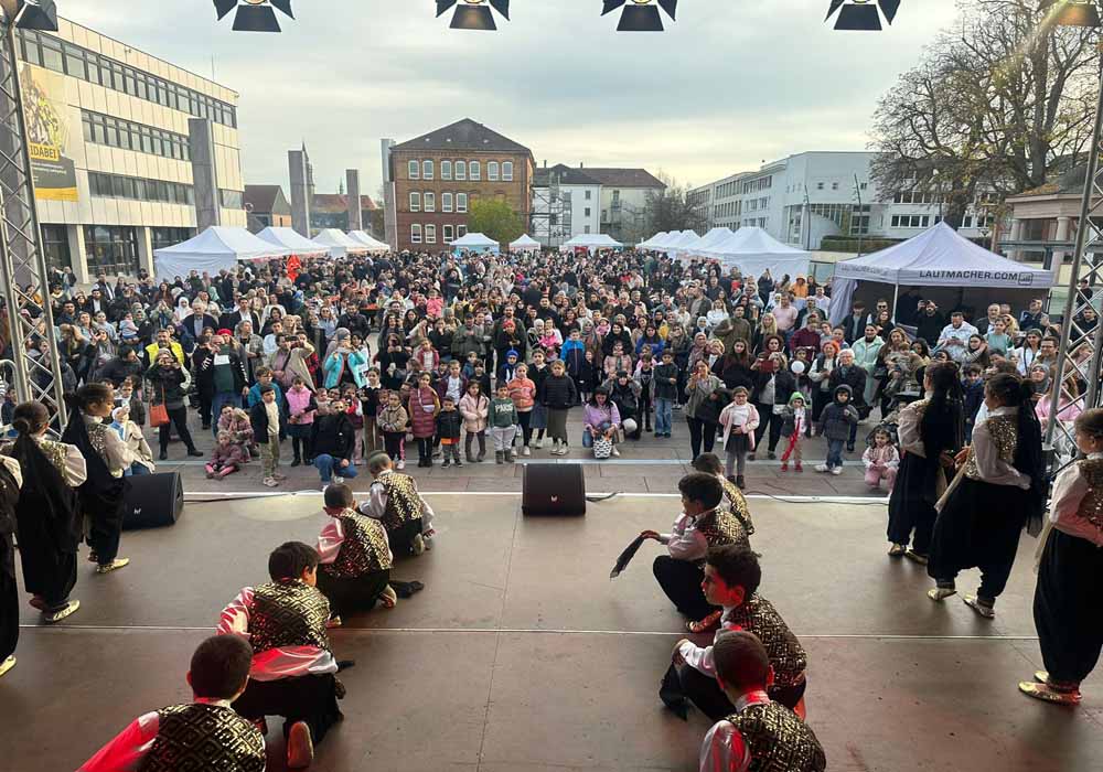 Ludwigsburg’da “Türklerin Birliği” Etkinliği Coşkuyla Kutlandı
