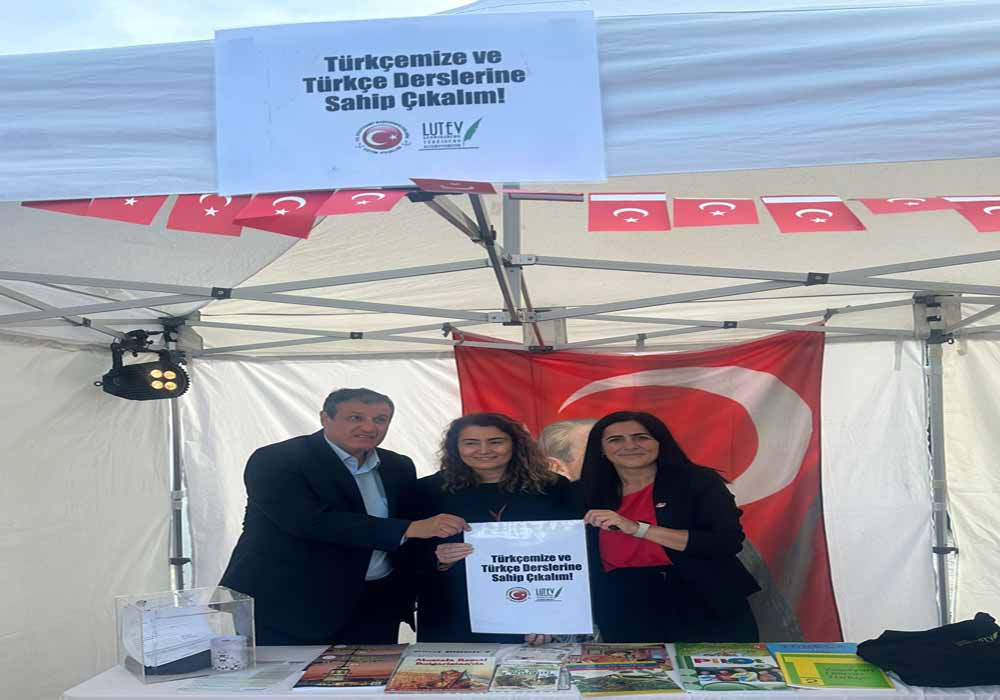 Ludwigsburg’da “Türklerin Birliği” Etkinliği Coşkuyla Kutlandı