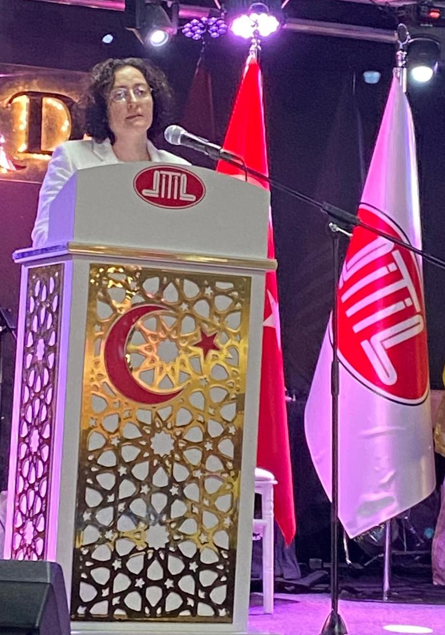 'Peygamberimiz ve Şahsiyet İnşası' konferansına büyük ilgi