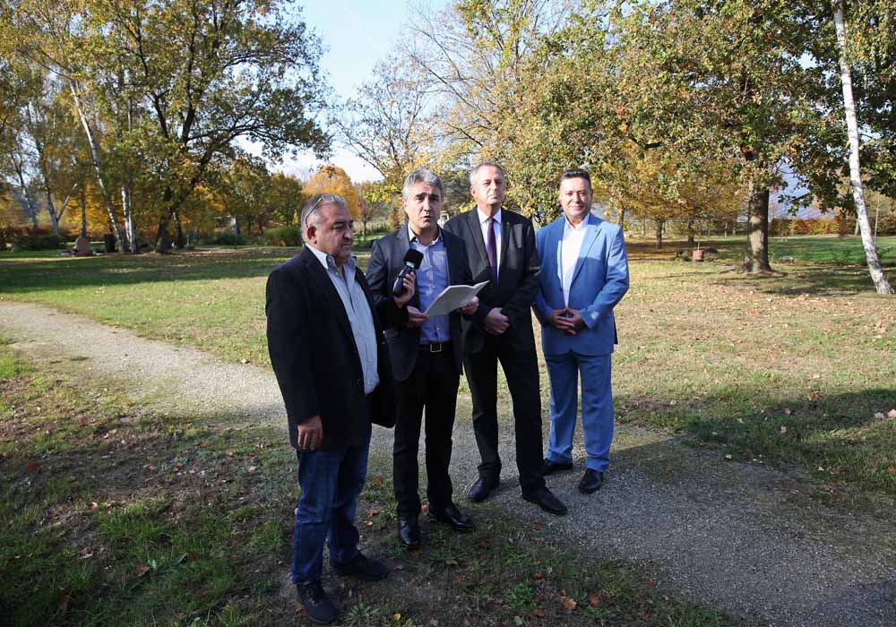 Berlin’de Bir Alevi Mezarlığı Daha Açıldı