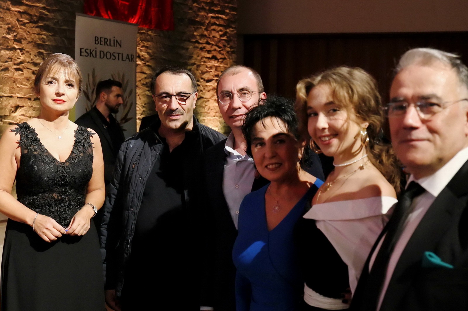 Berlin’de Eski Dostlar Korosu ile Konser Sezonu Başladı