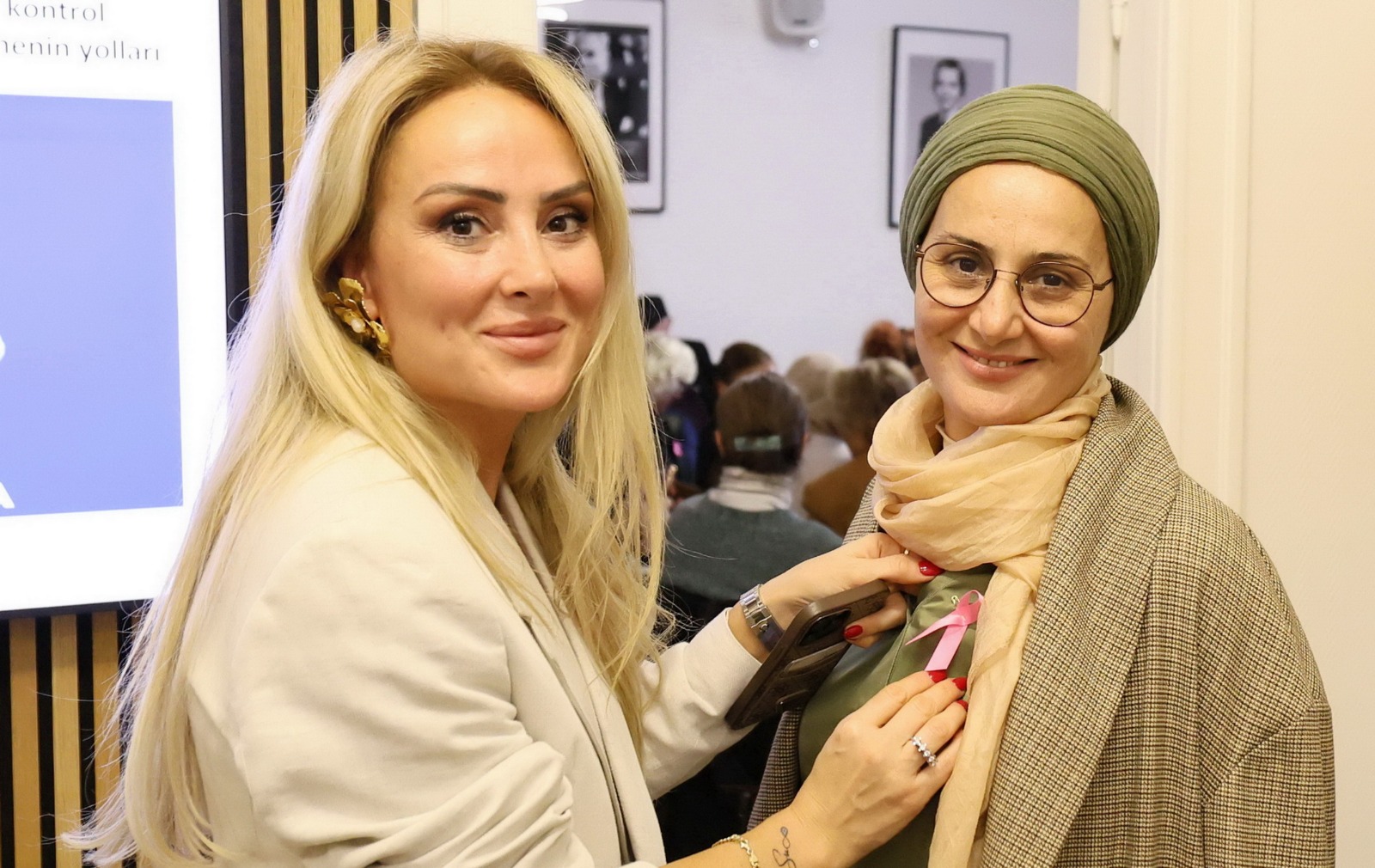Berlin'de Meme Kanseri Farkındalığı İçin Sağlık Paneli Düzenlendi