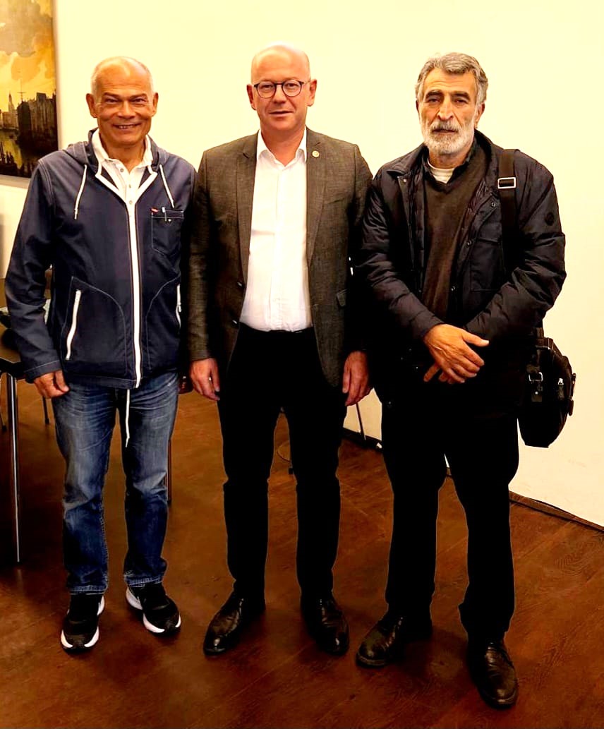 Almanya'da Demokrasi ve İnsan Hakları Üzerine Önemli Bir Panel