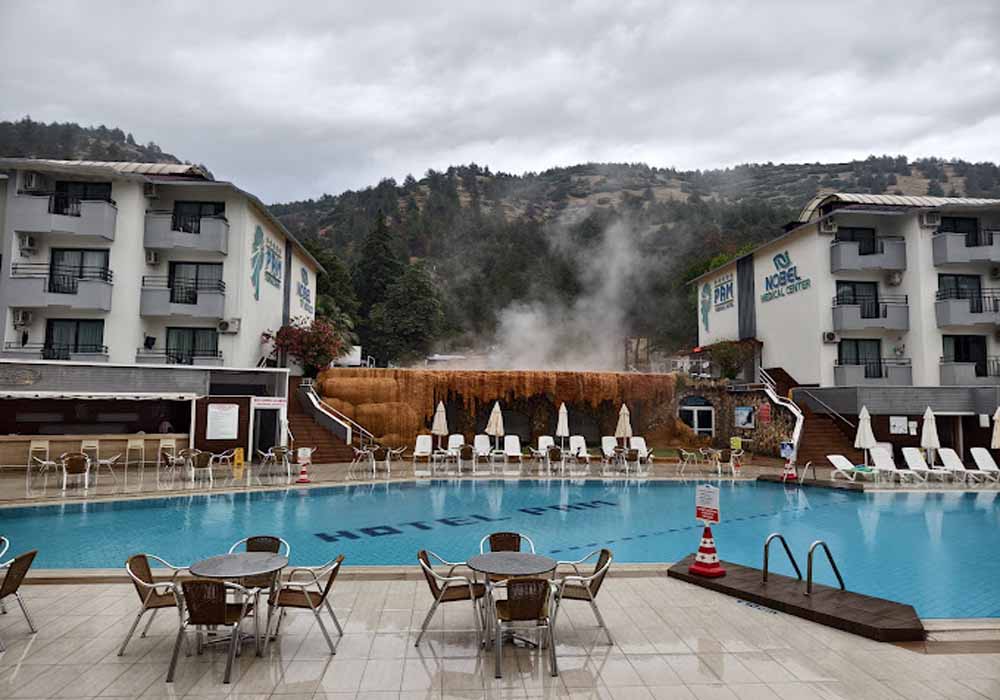 Pamukkale'de Termal Sular ve Modern Tıbbın Buluşması