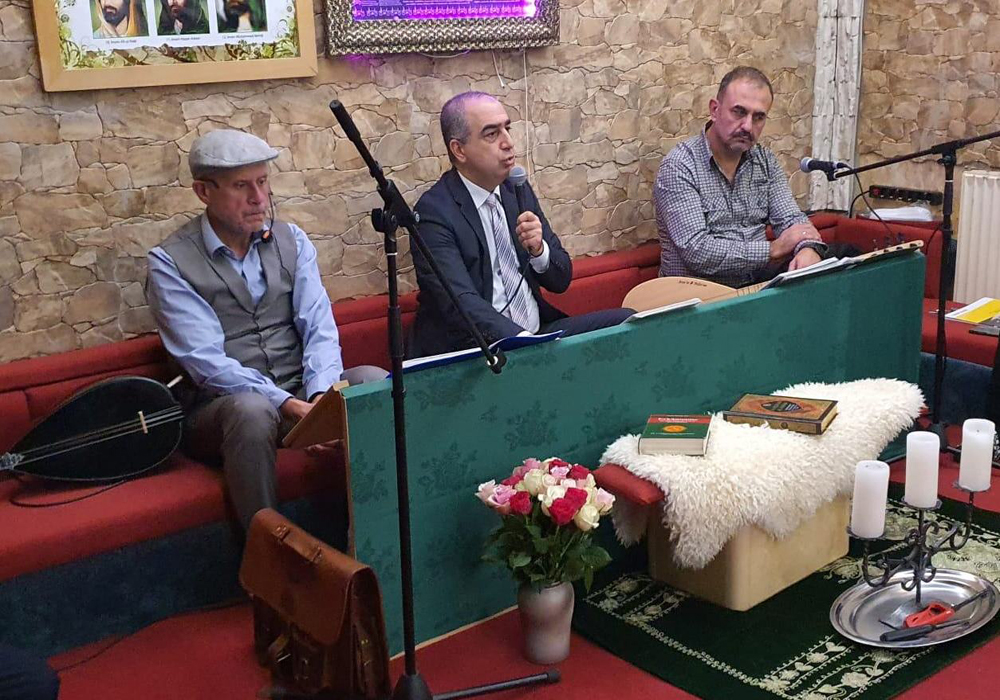 Birlik Cemi’nde gönüller birlendi, lokmalar paylaşıldı