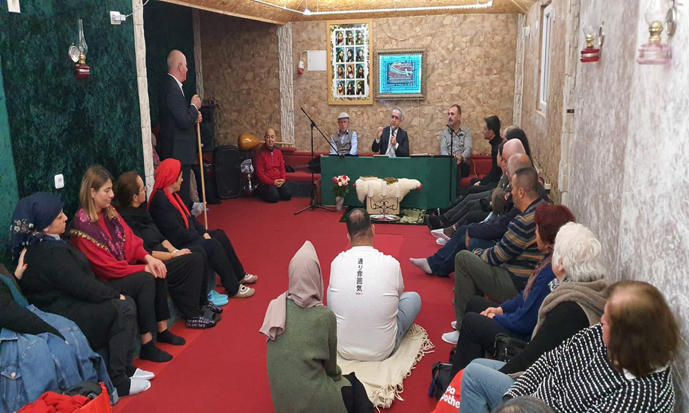 Birlik Cemi’nde gönüller birlendi, lokmalar paylaşıldı