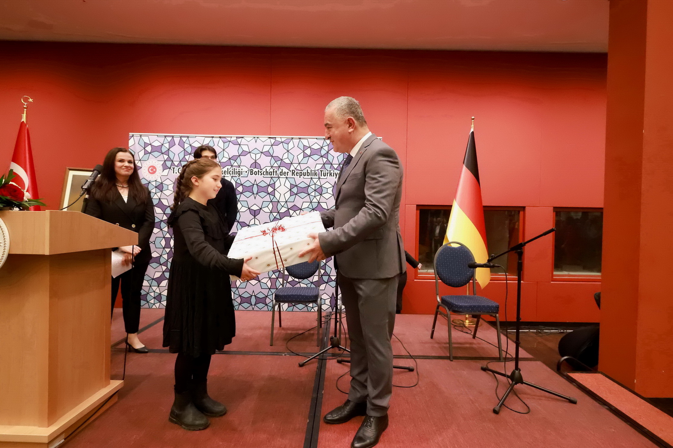 Berlin Büyükelçiliği’nde 5. Geleneksel Öğrenci Buluşması