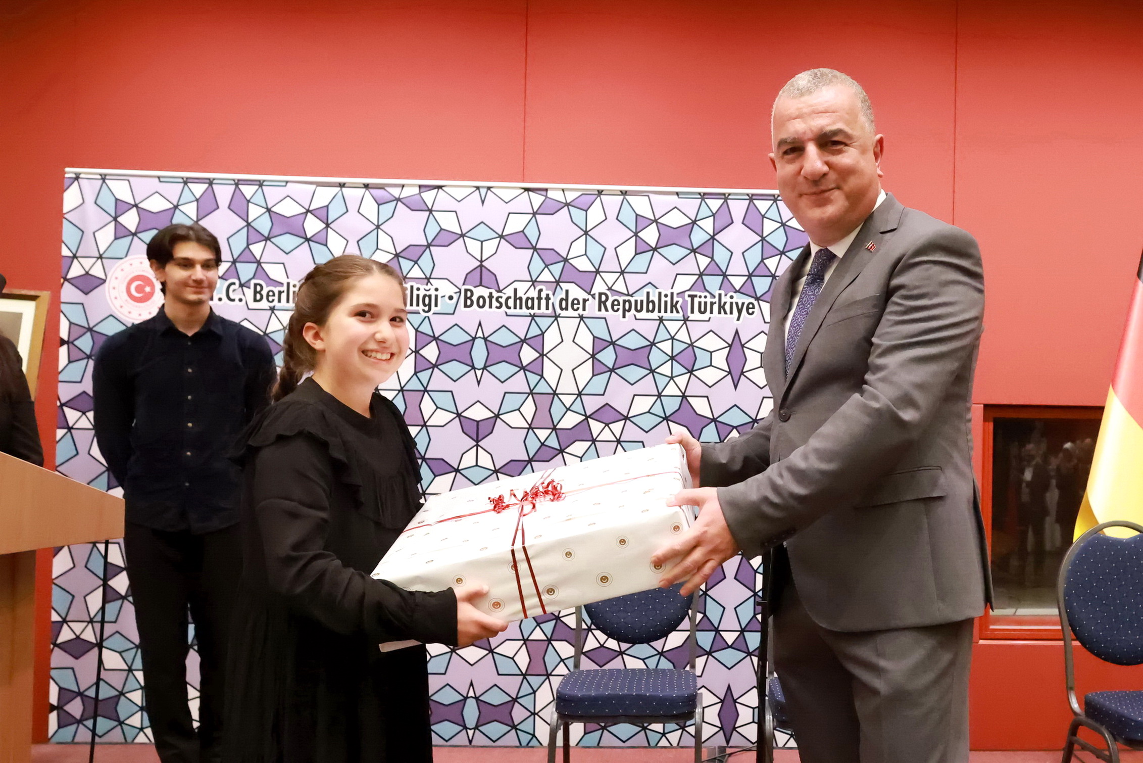 Berlin Büyükelçiliği’nde 5. Geleneksel Öğrenci Buluşması