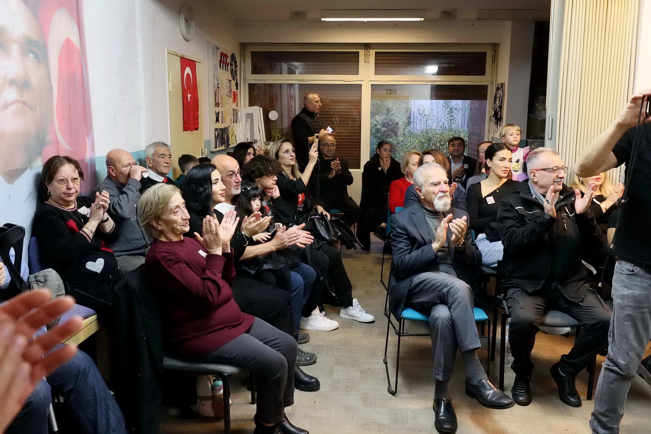 Eskidostlar Korosu’ndan 10 Kasım Atatürk’ü Anma Konseri
