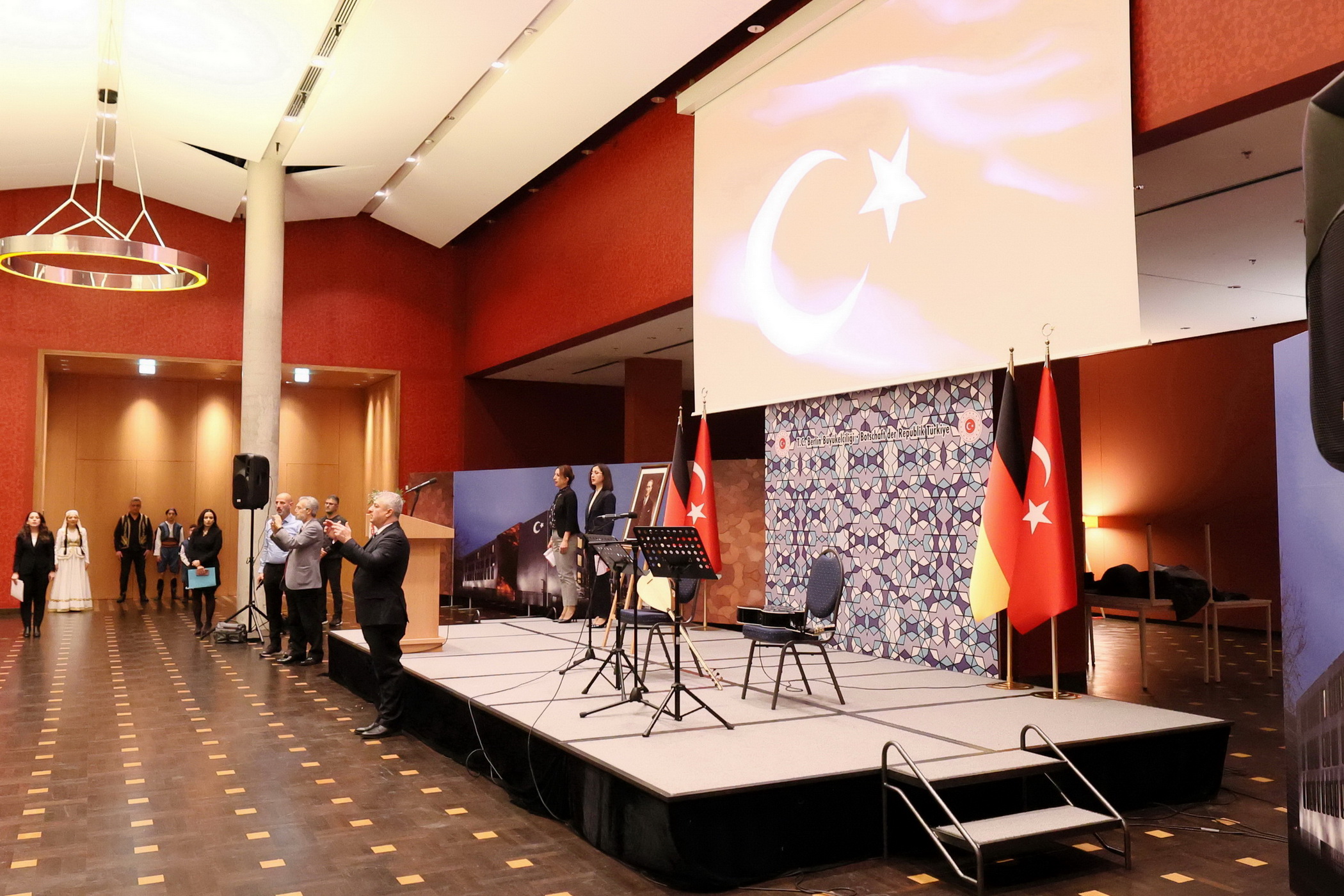 24 Kasım Öğretmenler Günü, Berlin Büyükelçiliği’nde Coşkuyla Kutlandı