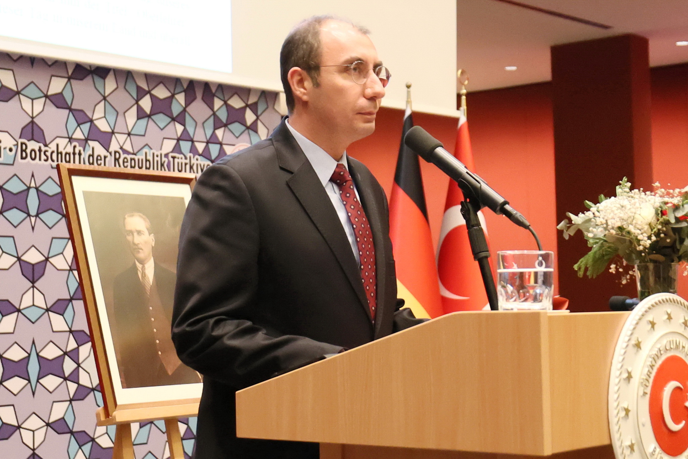 24 Kasım Öğretmenler Günü, Berlin Büyükelçiliği’nde Coşkuyla Kutlandı