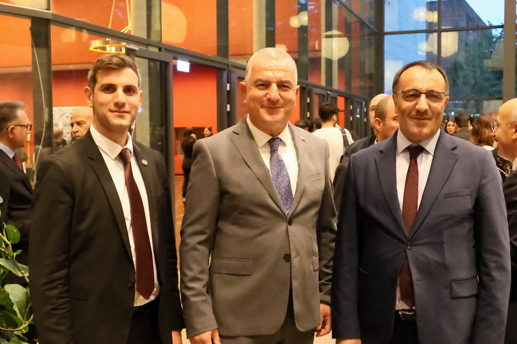 Berlin Büyükelçiliği’nde 5. Geleneksel Öğrenci Buluşması