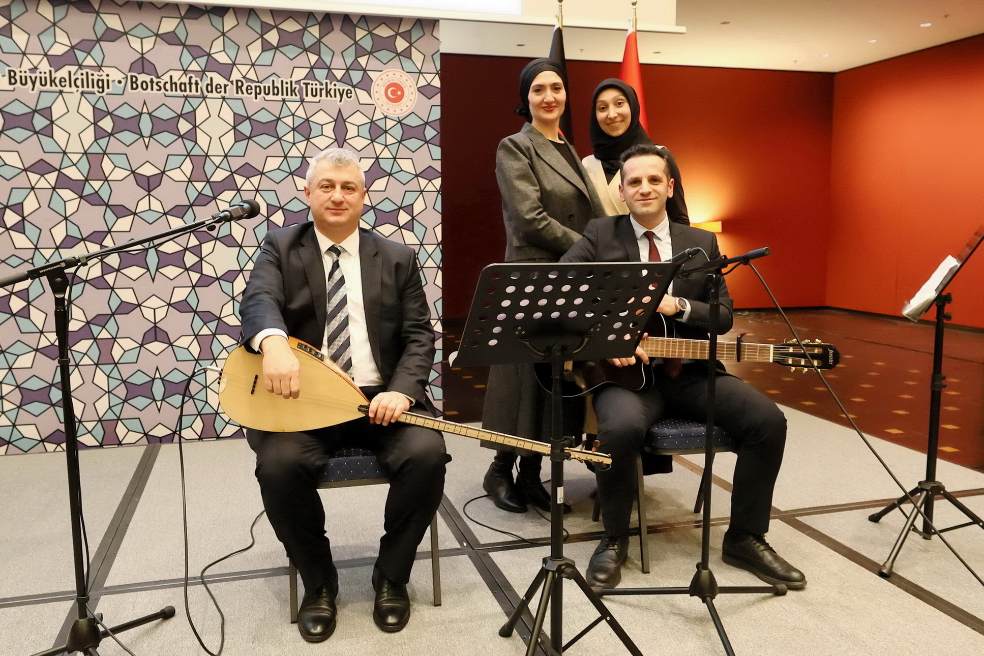24 Kasım Öğretmenler Günü, Berlin Büyükelçiliği’nde Coşkuyla Kutlandı