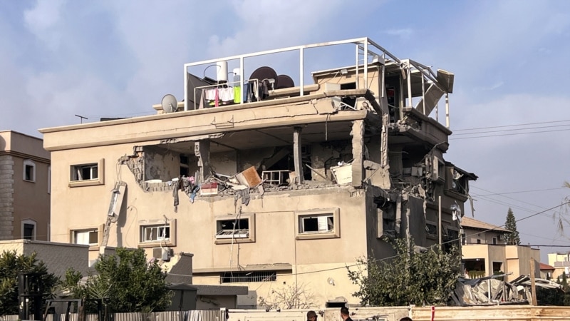 İsrail'e düzenlenen saldırıda 11 kişi yaralandı
