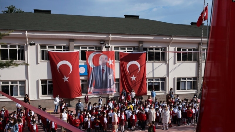 “Okuldan ayrılan çocuk sayısı son üç yılın zirvesinde”