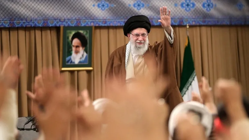 İran’ın dini lideri Hamaney, Netanyahu için idam cezası istedi