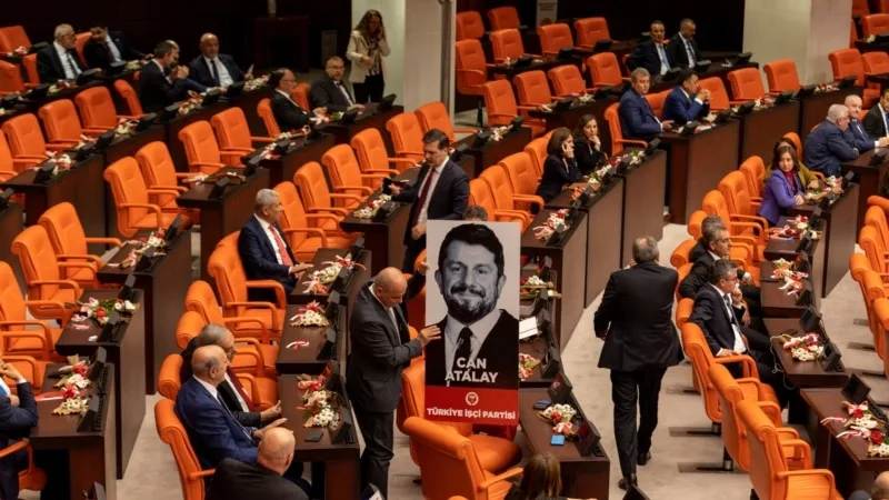 Can Atalay AYM kararlarına rağmen 13 aydır tahliye edilmedi: AİHM Türkiye’den savunma bekliyor