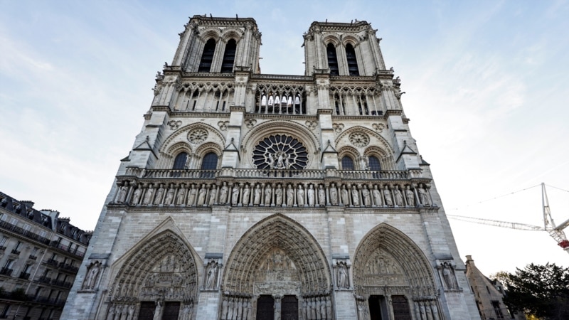 Restorasyonu tamamlanan Paris Notre Dame Katedrali yeniden açılıyor