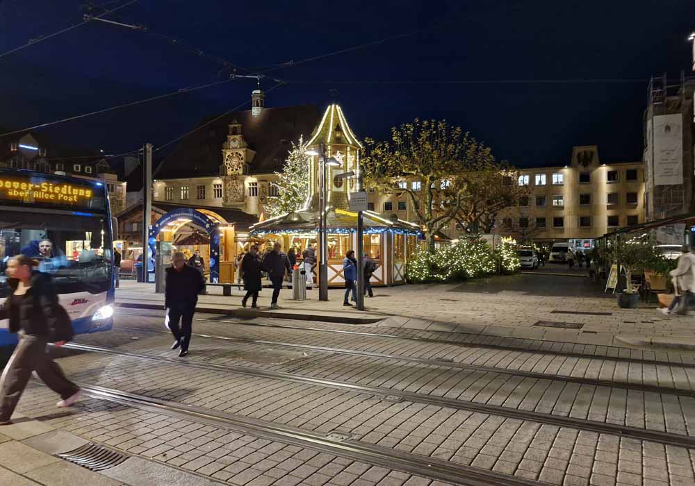 Heilbronn 'da Noel Pazarı Kapılarını Halk'a Açtı