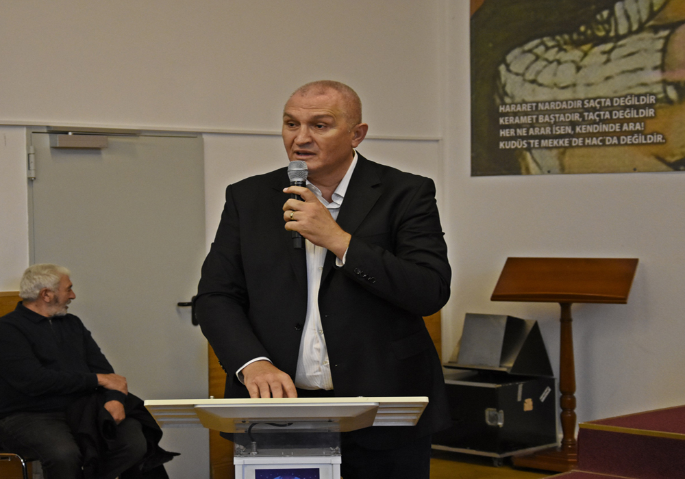 Yanardağ: Türkiye İslamofaşist bir diktatörlüğe gidiyor