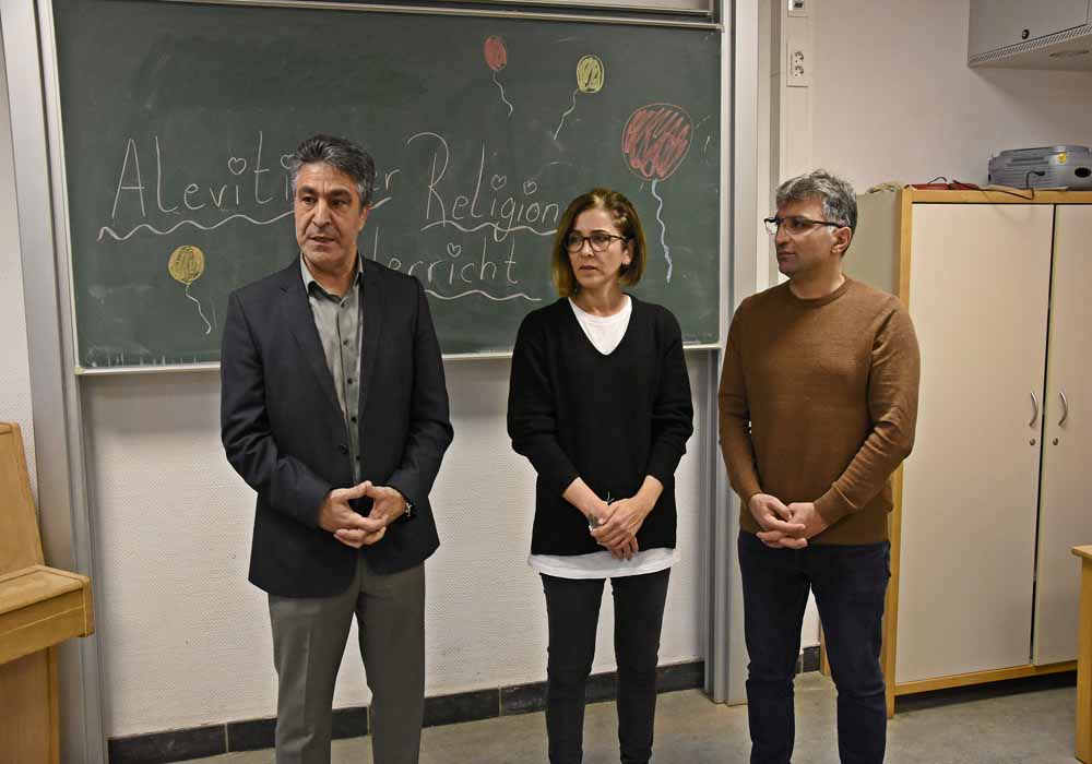 Berlin’de Bir Okul Daha Alevilik Derslerine Başladı