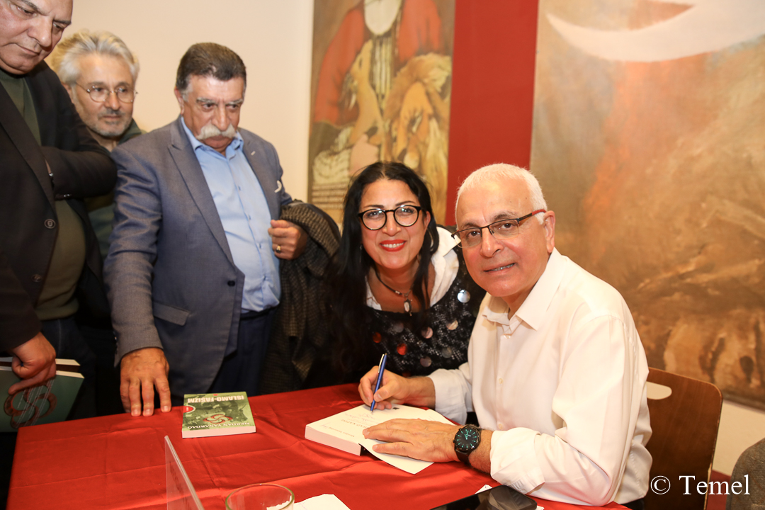 Merdan Yanardağ: “Demokratik ve Laik Türkiye İçin Mücadele Etmeliyiz”