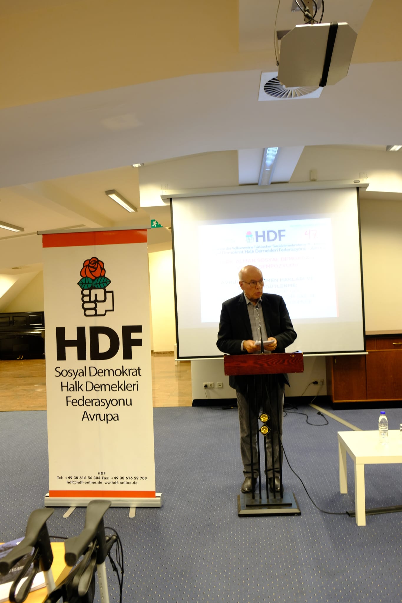 Türk-Alman Sosyal Demokrasi ve Göç Sempozyumu Berlin’de Gerçekleşti