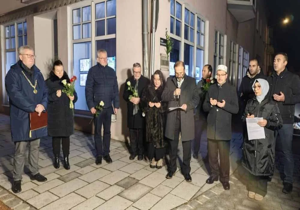 Schwandorf Kundaklama Kurbanları Anıldı: “36 Yıllık Acımız Dinmedi”