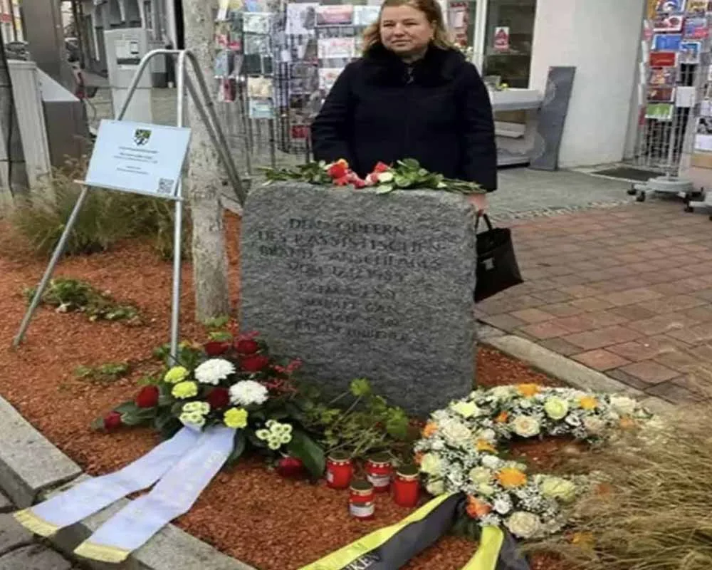 Schwandorf Kundaklama Kurbanları Anıldı: “36 Yıllık Acımız Dinmedi”