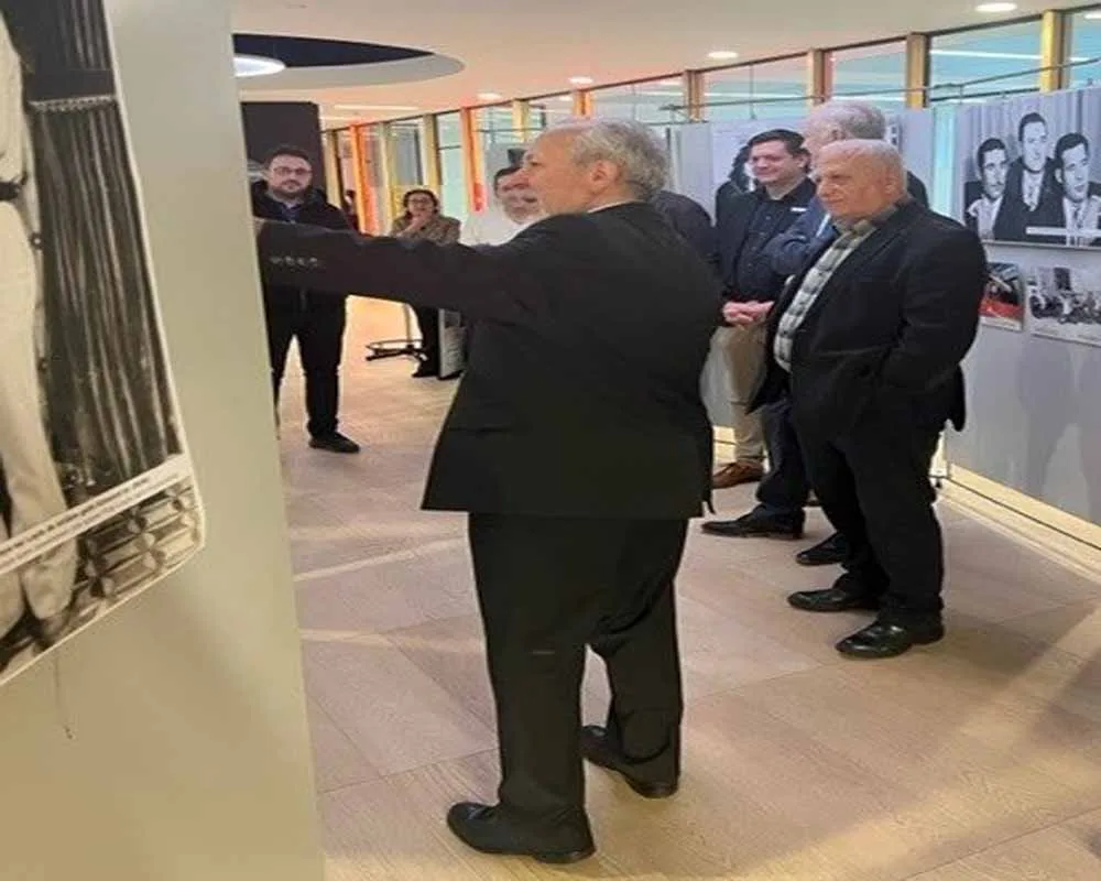 “4 Nesil Türkler Resim Sergisi Projesi” Würzburg’dan start aldı