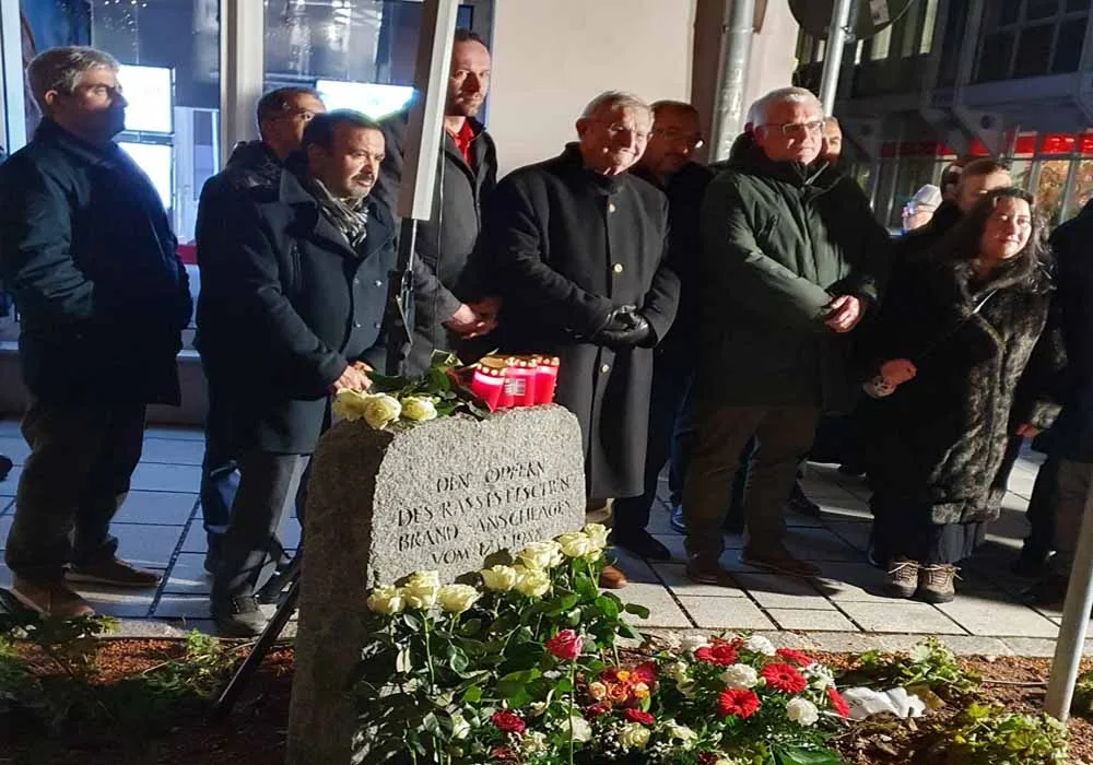 Schwandorf Kundaklama Kurbanları Anıldı: “36 Yıllık Acımız Dinmedi”
