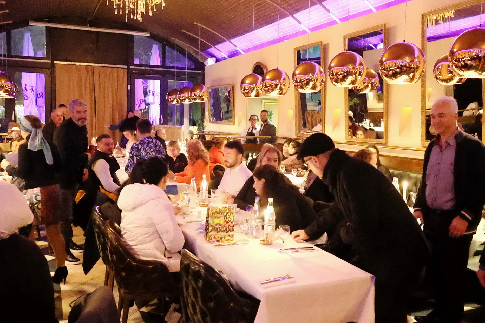 DETA-MED Sağlık Hizmetleri 25. Yıl Özel Noel ve Yeni Yıl Yemeği