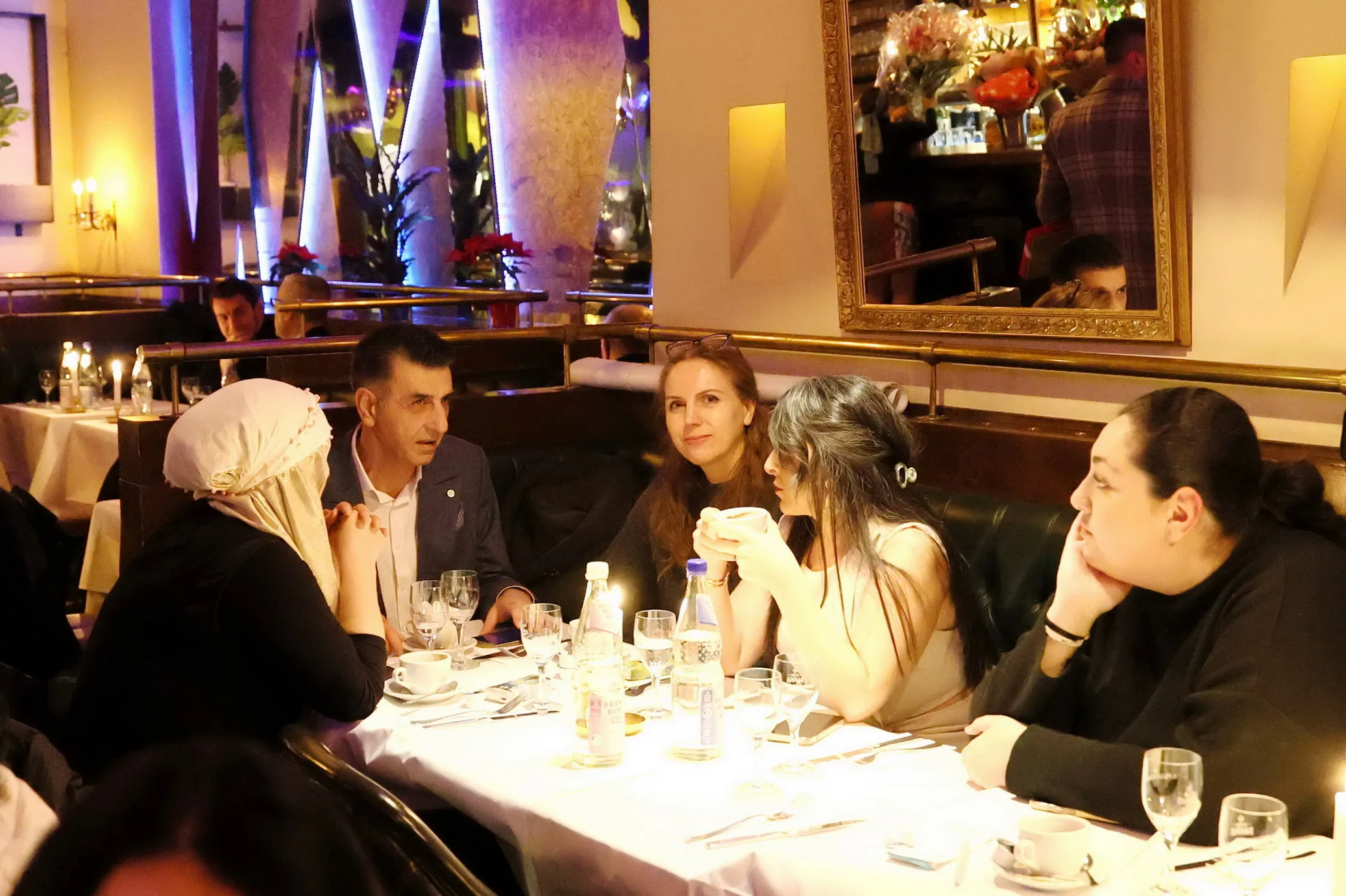 DETA-MED Sağlık Hizmetleri 25. Yıl Özel Noel ve Yeni Yıl Yemeği