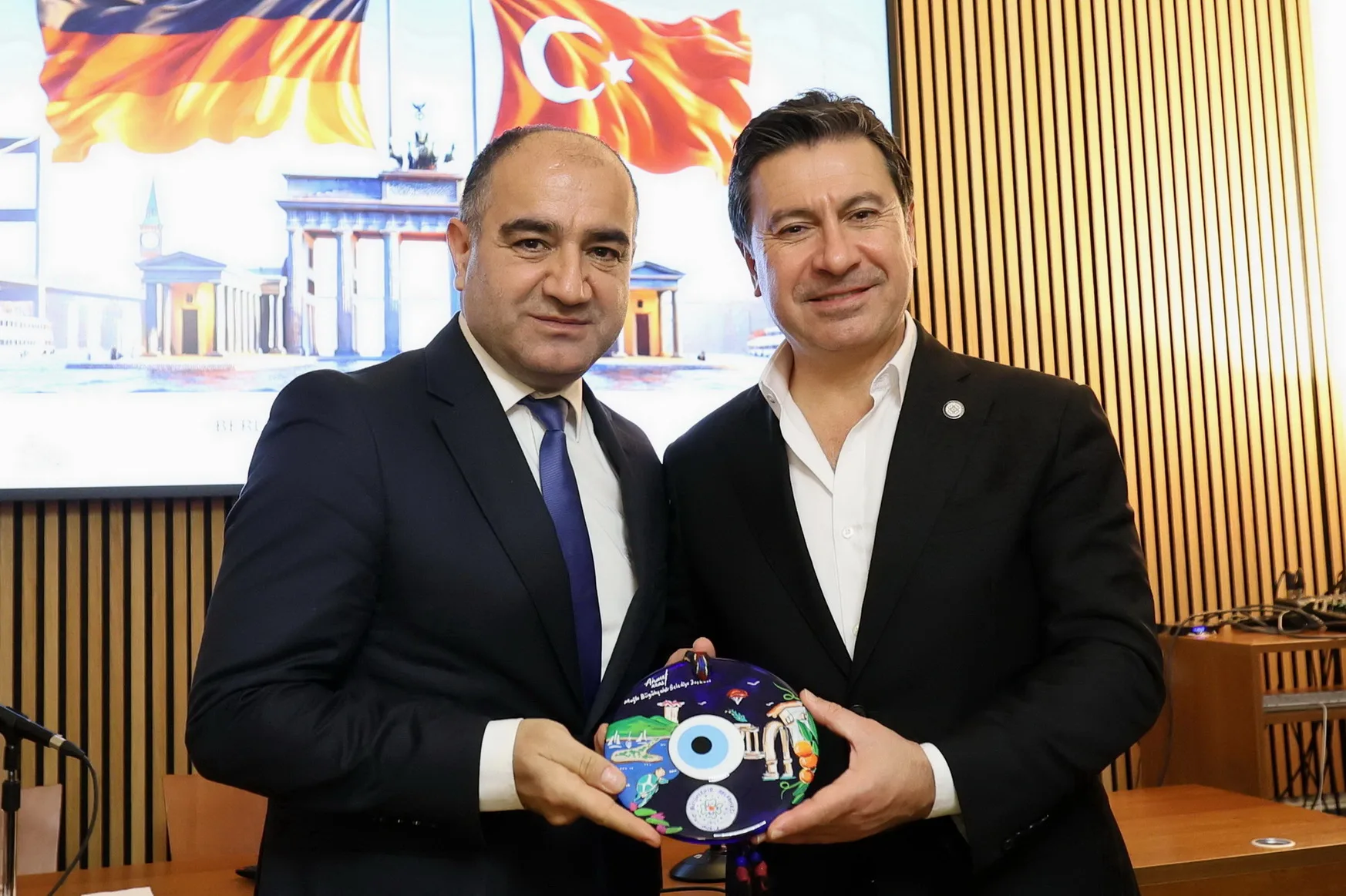TDU’da Belediye Başkanları Zirvesi