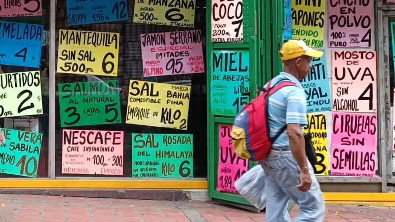 Venezuela’da kur artışı tam gaz sürüyor