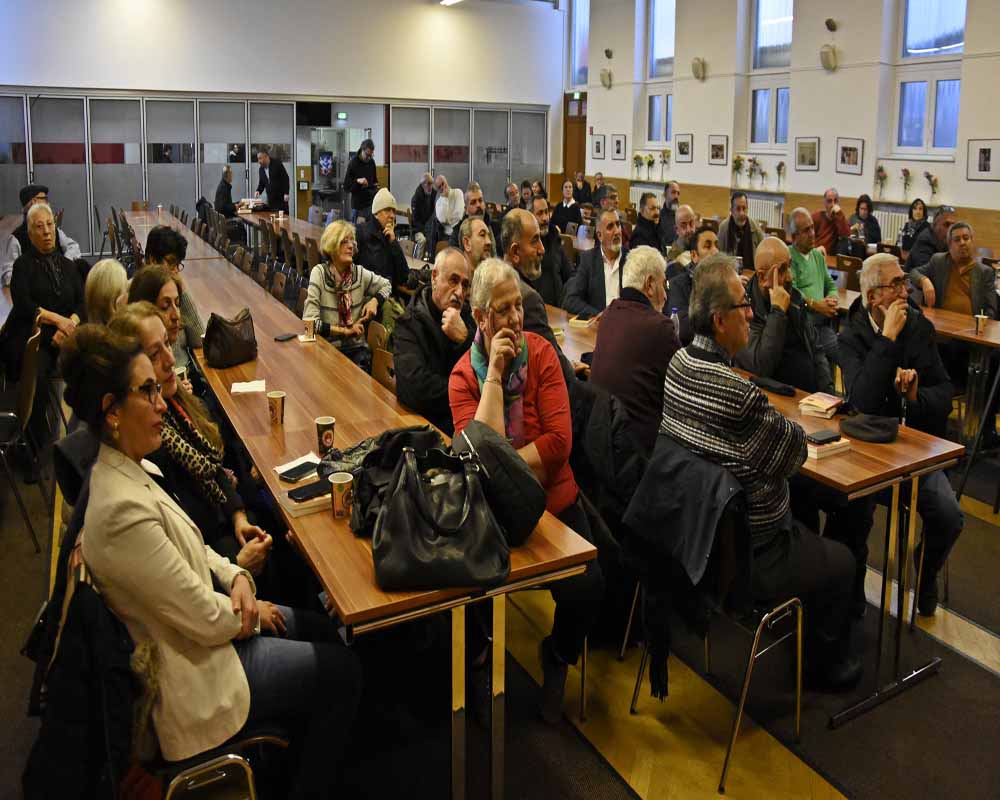 Yardımsever “Eşekli Dostoyevski” Berlin Cemevi’nde Buluştu