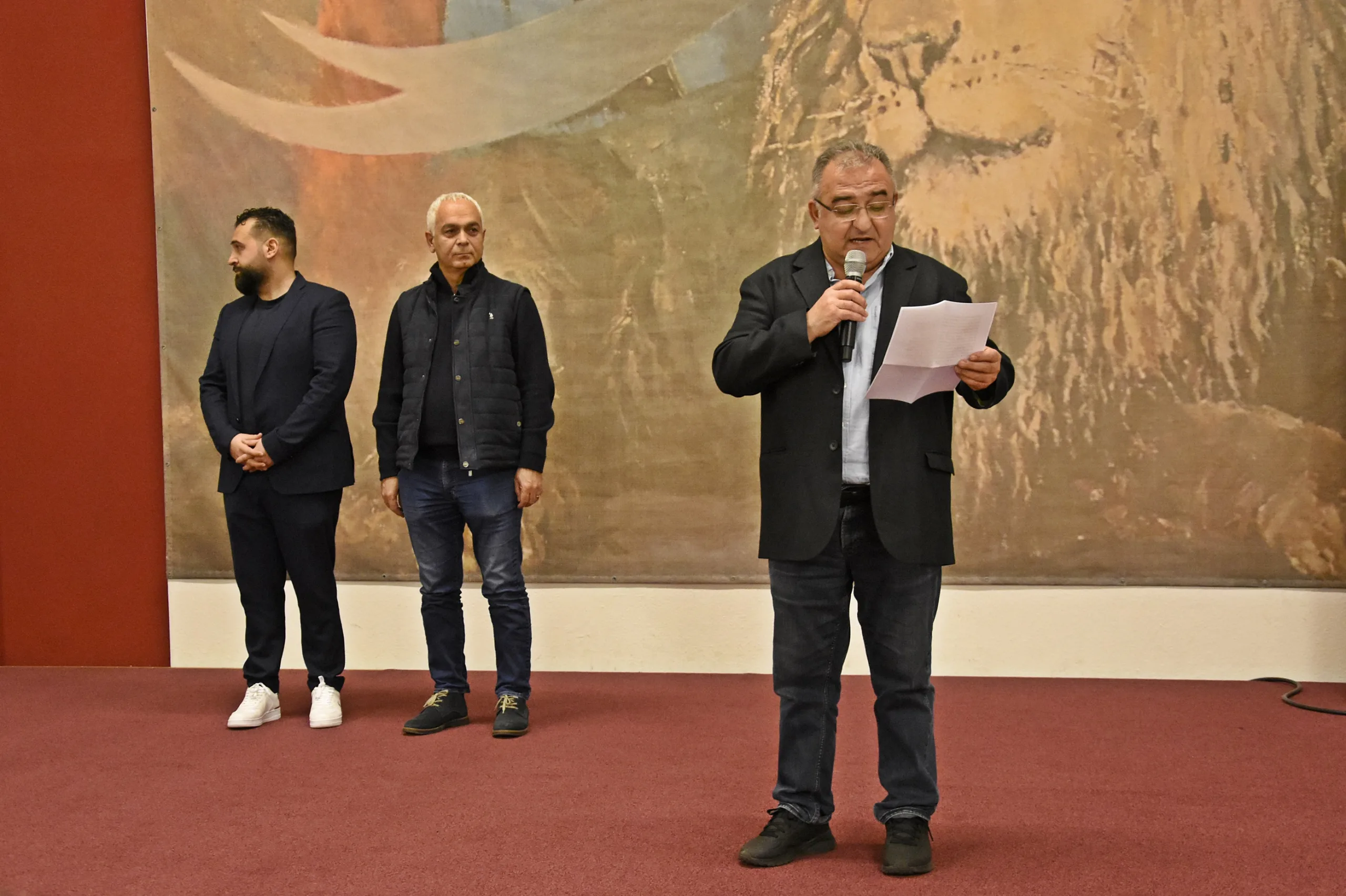 Almanya'daki Alevilik: Bir Başarı Hikayesi mi? Belgeselinin Galası Gerçekleşti