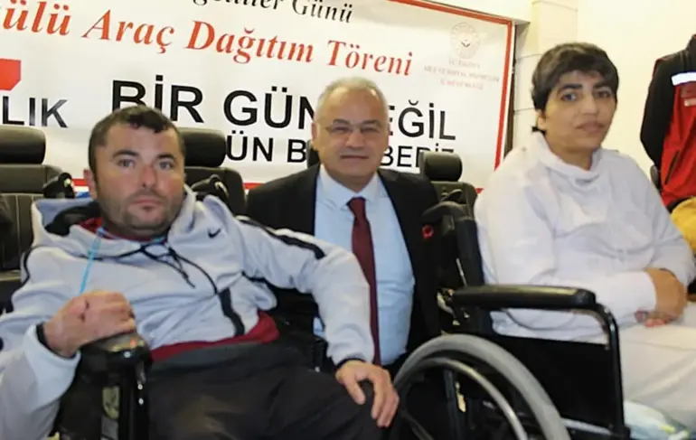 Yalova Valisi’nden Avrupa El Ele Vakfı Başkanı’na teşekkür