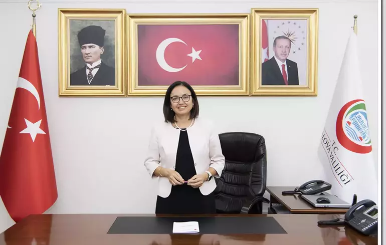 Yalova Valisi’nden Avrupa El Ele Vakfı Başkanı’na teşekkür