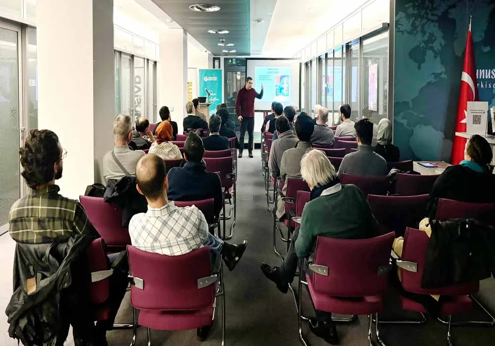 Berlin’de “Değer Odaklı Liderlik ve Yönetim” Konferansı Düzenlendi