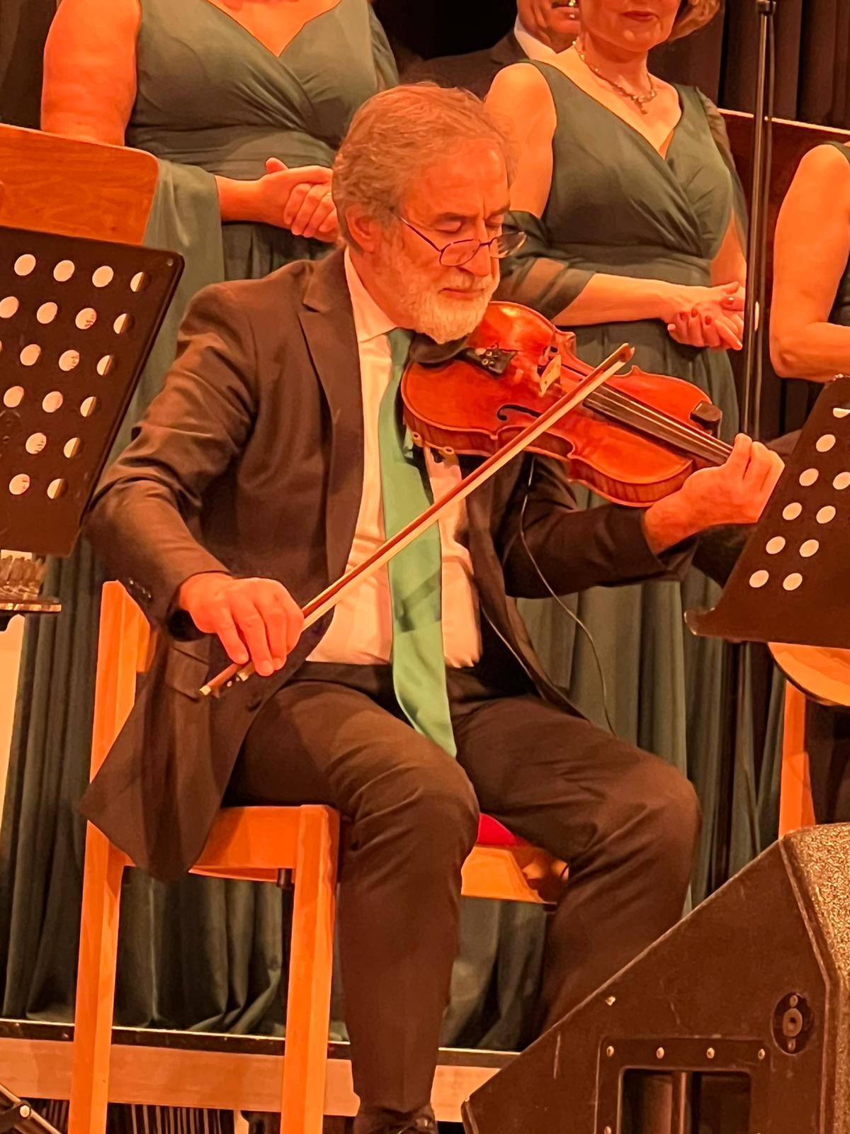 Berlin'de Türk Sanat Müziği Coşkusu: "Yalnızlık Paylaşıldıkça Azalır" Temalı Unutulmaz Konser