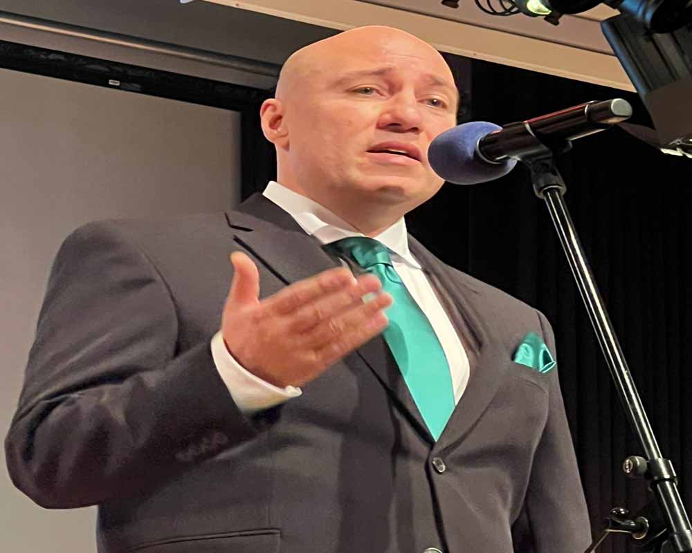 Berlin'de Türk Sanat Müziği Coşkusu: "Yalnızlık Paylaşıldıkça Azalır" Temalı Unutulmaz Konser