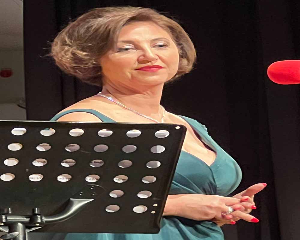 Berlin'de Türk Sanat Müziği Coşkusu: "Yalnızlık Paylaşıldıkça Azalır" Temalı Unutulmaz Konser