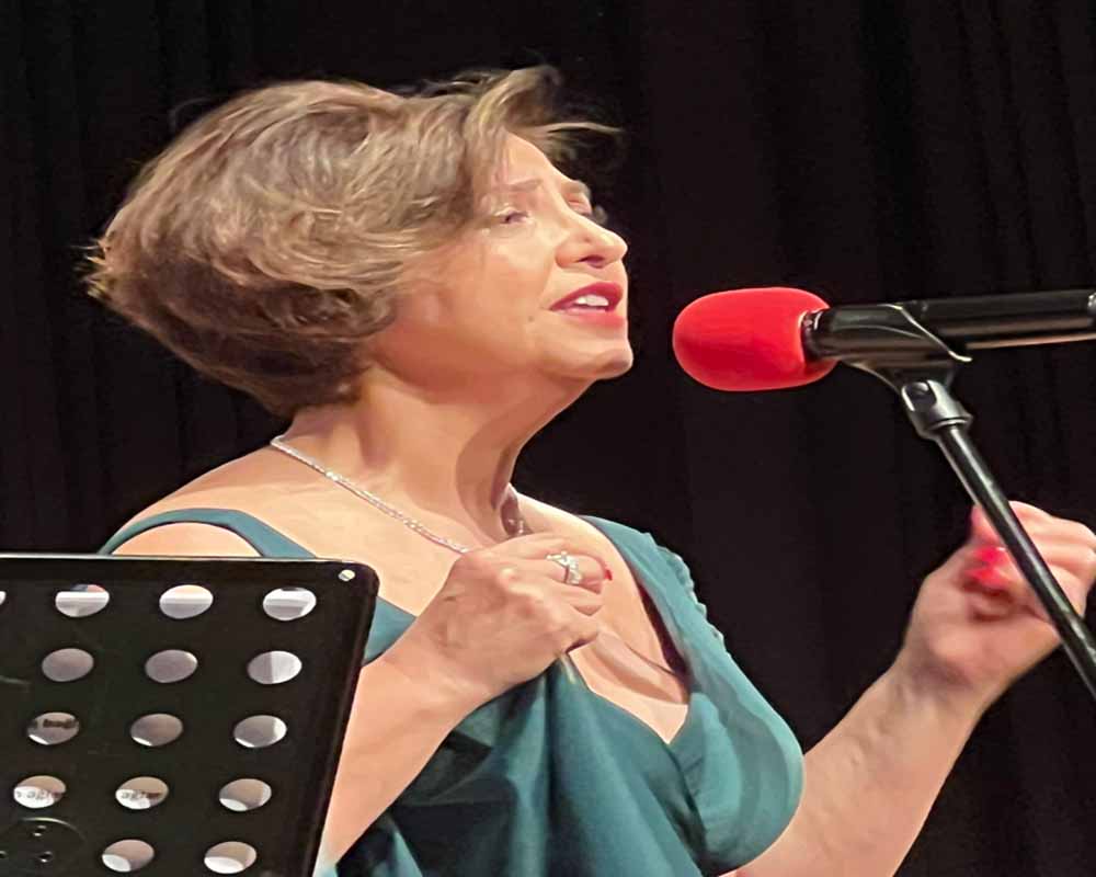 Berlin'de Türk Sanat Müziği Coşkusu: "Yalnızlık Paylaşıldıkça Azalır" Temalı Unutulmaz Konser