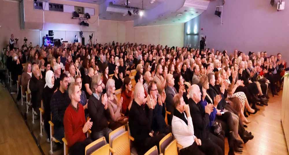 Berlin'de Türk Sanat Müziği Coşkusu: "Yalnızlık Paylaşıldıkça Azalır" Temalı Unutulmaz Konser