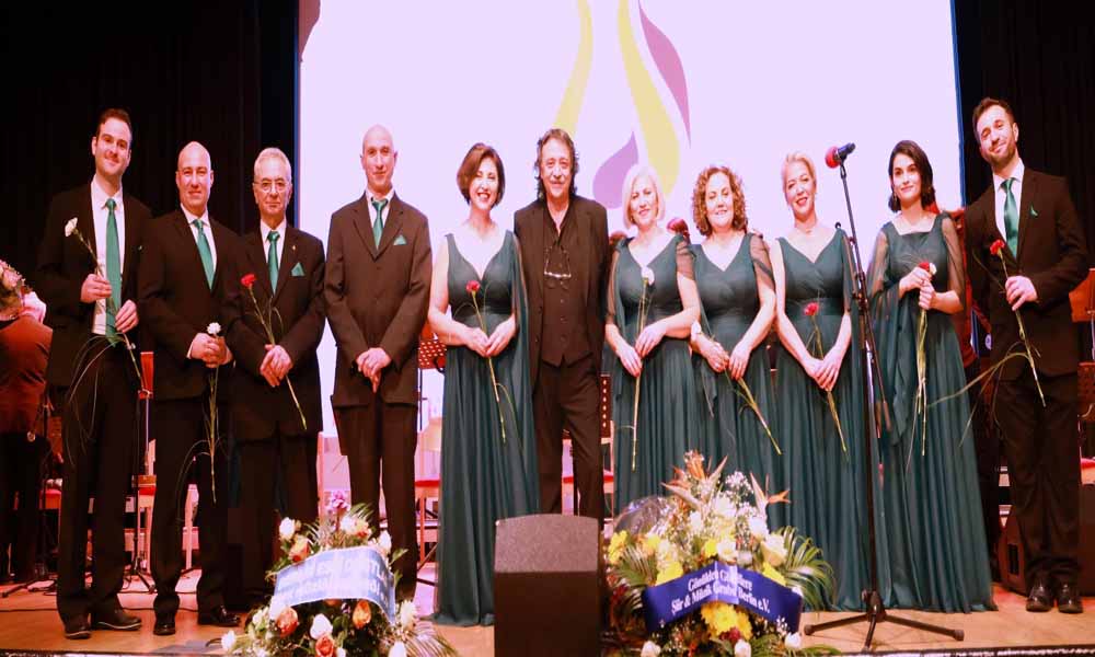 Berlin'de Türk Sanat Müziği Coşkusu: "Yalnızlık Paylaşıldıkça Azalır" Temalı Unutulmaz Konser