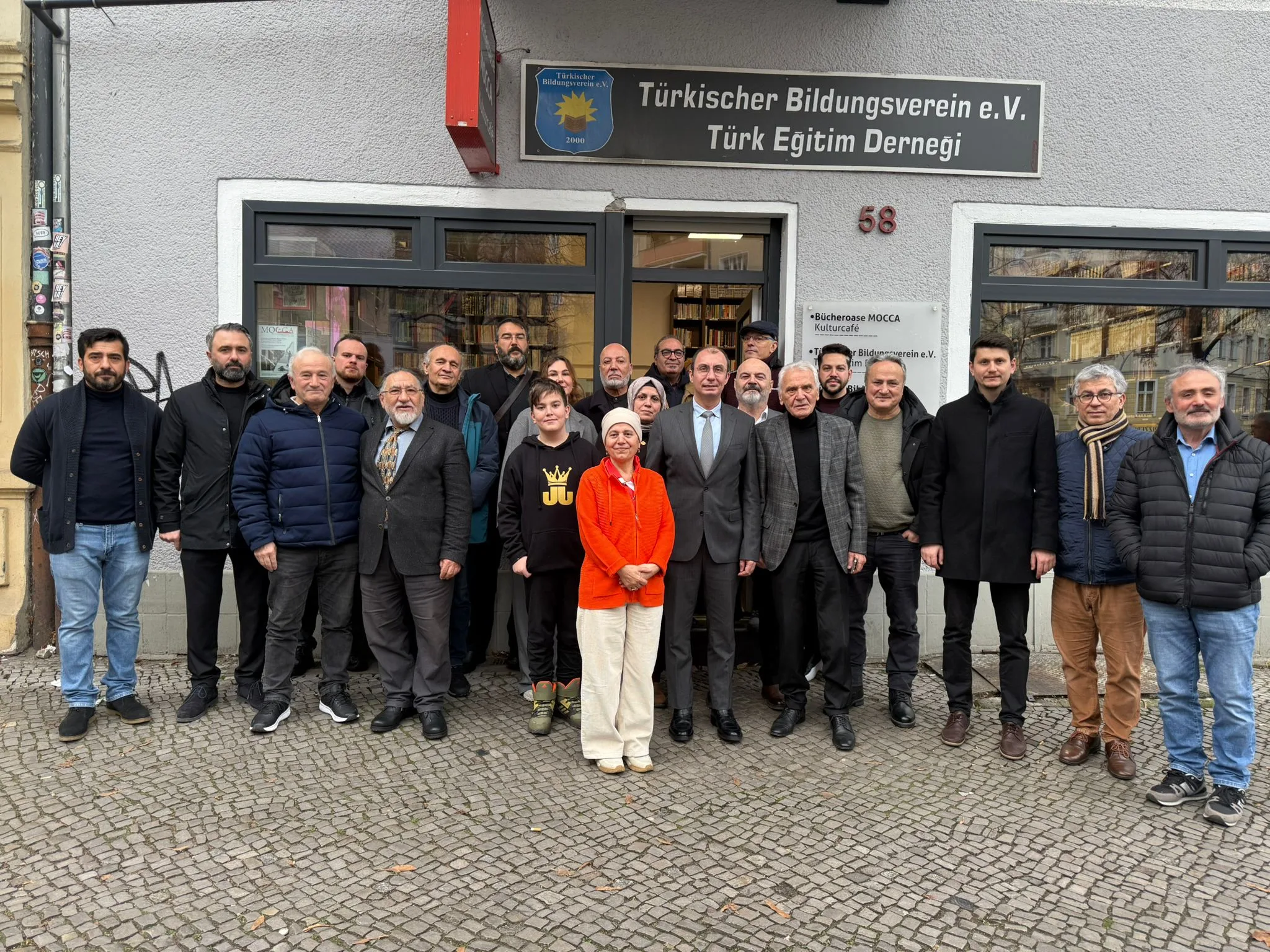 Berlin Türk Eğitim Derneği 25. Yılını Coşkuyla Kutladı