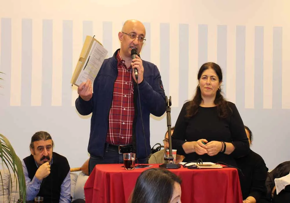 Bergedorf Alevi Kültür Merkezi’nin Kahvaltılı Sohbet Toplantısına Yoğun Katılım