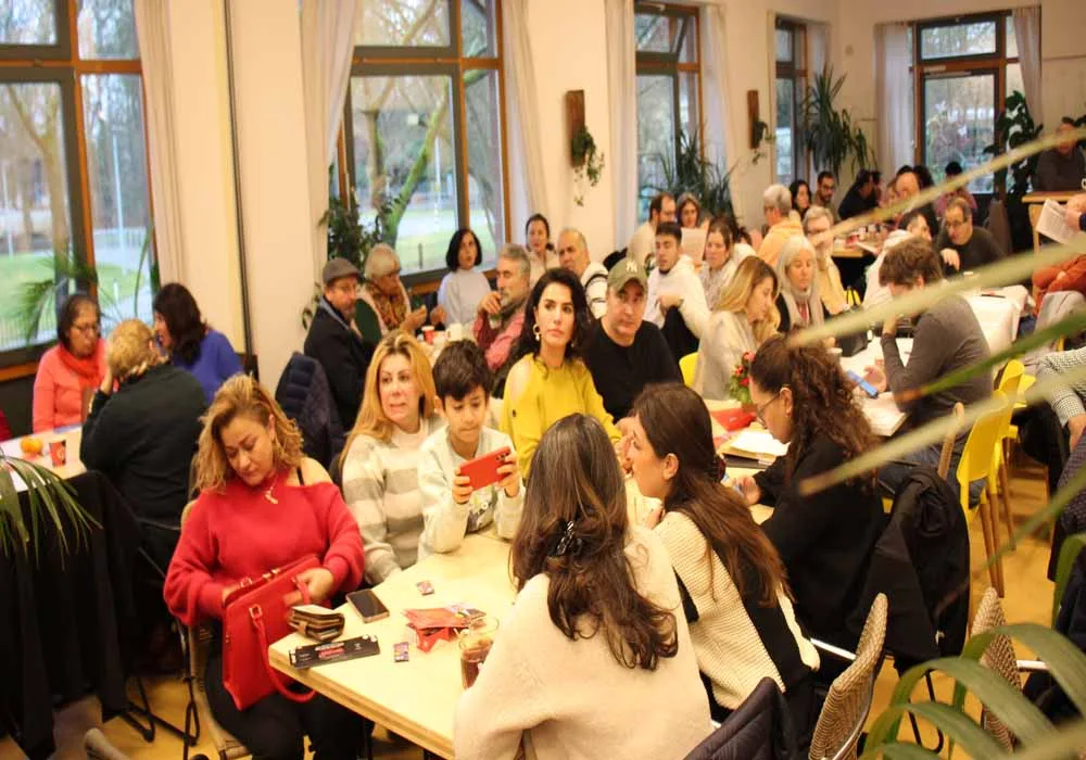 Bergedorf Alevi Kültür Merkezi’nin Kahvaltılı Sohbet Toplantısına Yoğun Katılım