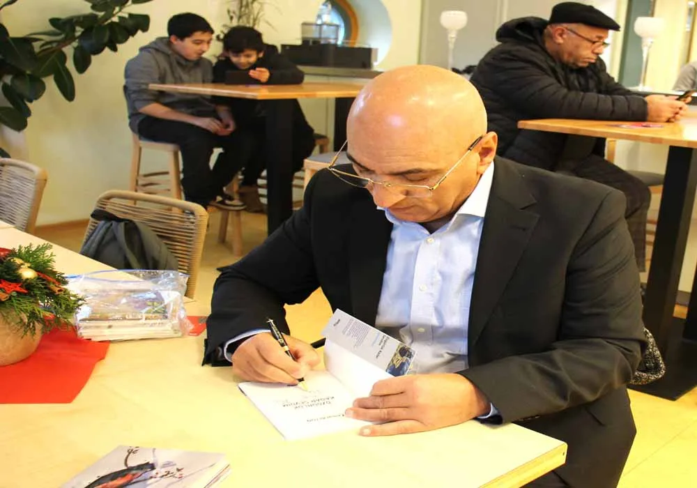 Cemal Altun’dan “Özgürlük Kadar Sevdim”: Göç ve Sevginin Şiirsel Yolculuğu